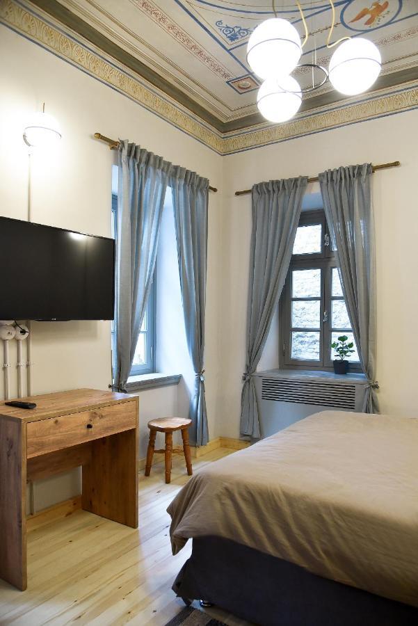 Erst Guest House Aten Exteriör bild