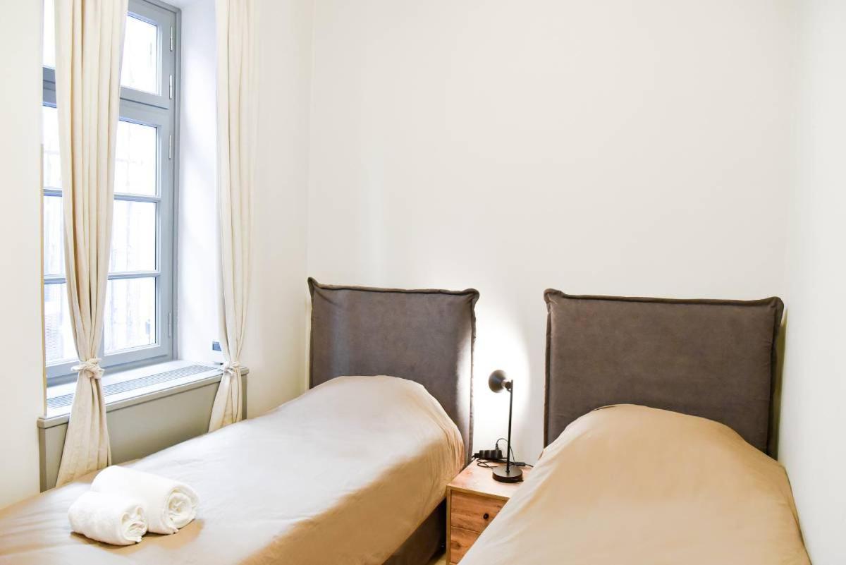 Erst Guest House Aten Exteriör bild